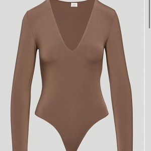NWT Aritzia Wilfred Toulouse Bodysuit